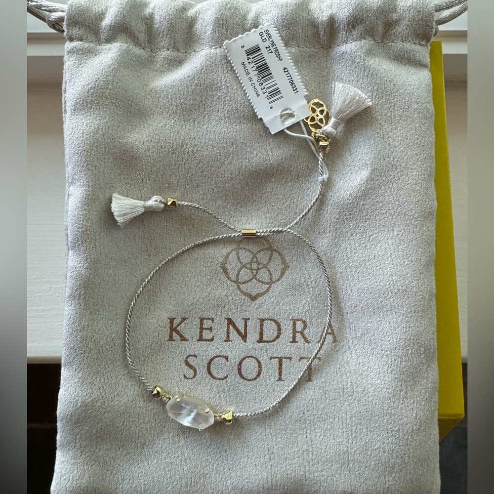 Kendra Scott Everlyne Silver Cord Friendship Bracelet in Ivory Mother Of Pearl